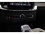 Volvo XC90 T8 Plug-in hybrid Ultra Dark | Bowers&Wilkins | Luchtvering | Massage | 22 Inch | Trekhaak | Head-Up