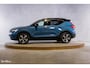 Volvo XC40 Recharge Twin Ultimate 78 kWh | Zwenkbare trekhaak | Panorama dak | Adaptieve cruise | Blis | Harman Kardon |