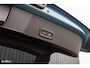Volvo XC40 Recharge Twin Ultimate 78 kWh | Zwenkbare trekhaak | Panorama dak | Adaptieve cruise | Blis | Harman Kardon |
