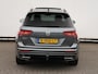 Volkswagen Tiguan Allspace 1.5 TSI R-Line 150 pk DSG | Trekhaak | Leder | Black Style | Memory stoelen | Side Assist | Keyless | Led Plus | Stoelverwarming | Camera