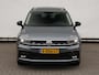 Volkswagen Tiguan Allspace 1.5 TSI R-Line 150 pk DSG | Trekhaak | Leder | Black Style | Memory stoelen | Side Assist | Keyless | Led Plus | Stoelverwarming | Camera