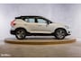 Volvo XC40 1.5 T4 Recharge R-Design Plug-in hybrid | Zwenkbare trekhaak | Cruise control | Blis | Apple carplay |