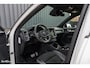 Volvo XC40 1.5 T4 Recharge R-Design Plug-in hybrid | Zwenkbare trekhaak | Cruise control | Blis | Apple carplay |
