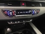 Audi A4 Avant 40 TFSI S edition 19" ACC Trekhaak Navi Audi virtual cockpit Masage