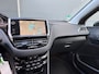 Peugeot 208 1.2 VTi Allure Navi , PDC ,