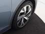 Volkswagen ID.5 Pro Business 77 kWh | SoH 94% | Stoel- en stuurwielverwarming | Navigatie | Adaptieve cruise control | LED matrix verlichting | Parkeersensoren | CarPlay | Sfeerverlichting | Voorklimatisering |