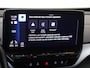 Volkswagen ID.5 Pro Business 77 kWh | SoH 94% | Stoel- en stuurwielverwarming | Navigatie | Adaptieve cruise control | LED matrix verlichting | Parkeersensoren | CarPlay | Sfeerverlichting | Voorklimatisering |
