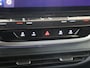Volkswagen ID.5 Pro Business 77 kWh | SoH 94% | Stoel- en stuurwielverwarming | Navigatie | Adaptieve cruise control | LED matrix verlichting | Parkeersensoren | CarPlay | Sfeerverlichting | Voorklimatisering |