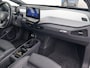Volkswagen ID.3 204pk First Max 58 kWh | Panoramadak | Leder | Massage, Elektrisch verstelbare en Verwarmde Voorstoelen | Dodehoek Detectie | Achteruitrij Camera |