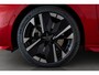 Peugeot 308 GT Plug-in Hybrid 195pk | 360 Vision & Drive Assist Plus Pack | Bekleding Alcantara/kunstleder | Driver Sport Pack