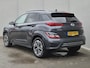 Hyundai Kona Electric EV Comfort Smart 39 kWh Automaat / Accu SOH 100% / Dealer onderhouden / CCS snellader / WLTP 305 km stad 435 km / warmtepomp / All season banden / Stuur- & Stoelverwarming / Achteruitrijcamera / Keyless Entry/Start / Krell Audio Systeem /