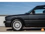 BMW 3-Serie 325i M-Technic II E30 | 33.000KM | Swiss delivered | 2nd Owner | Full documentation
