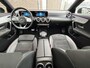 Mercedes-Benz CLA 180 AMG Line | Panoramadak | Sfeerverlichting |