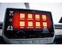 Volkswagen ID. Buzz 1st Max 77kWh | Achteruitrijcamera | Cruise control adaptief | Elektrisch verstelbare stoel(en) met geheugen