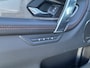 Land Rover Discovery Sport P300e 1.5 R-Dynamic SE | 360 Camera | Adaptive Cruise | Panoramadak | Sfeerverlichting | Suede bekleding |
