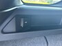 Land Rover Discovery Sport P300e 1.5 R-Dynamic SE | 360 Camera | Adaptive Cruise | Panoramadak | Sfeerverlichting | Suede bekleding |