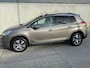 Peugeot 2008 1.2 VTi Allure Pack Premium Plus AUTOMAAT GLAS DAK Volledig onderhouden