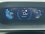 Peugeot e-2008 EV Allure Pack 50 kWh | Rijklaar | Stoelverwarming | 360 camera | navigatie