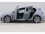 Volkswagen Golf 1.5 eHybrid GTE | Panorama dak | Stoel/Stuur verwarming | 360° Camera | Schuif/Kantel dak | Adaptive cruise controler | Keyless start | Apple CarPlay/Android Auto | IQ.Lights | Climate controle | Parkeersensoren | Navigatie |