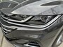 Volkswagen Arteon Shooting Brake 1.4 TSI 218pk eHybrid R-Line Business+ DSG Panorama Vol Leer Groot Navi Camera Trekhaak Winterpakket SOH 95,47%