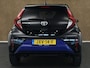 Toyota Aygo X 1.0 VVT-i MT Pulse - AIRCO - VOORSTOELEN VERWARMD - 17 INCH LICHT METALEN VELGEN - CAMERA - APPLE CARPLAY/ ANDROID AUTO - ADAPTIEVE CRUISE CONTROL - MISTLAMPEN VOOR - DONKER GETINTE RAMEN ACHTER - TWO TONE LAK