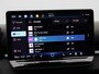 Volkswagen T-Roc Life First Edition 1.5 eTSI 150 PK | Trekhaak | Stoel- & Stuurverwarming | Carplay | Camera |