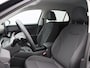 Volkswagen T-Roc Life First Edition 1.5 eTSI 150 PK | Trekhaak | Stoel- & Stuurverwarming | Carplay | Camera |