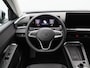 Volkswagen T-Roc Life First Edition 1.5 eTSI 150 PK | Trekhaak | Stoel- & Stuurverwarming | Carplay | Camera |