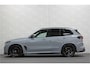 BMW X5 50e M-Sport Pro | M-Performance Stoelen | Achterasbesturing | Carbon | ACC | Panorama | 360 Camera | Soft-Close | Head-Up | M-Gordels | Trekhaak | Harman-Kardon | 22 inch | Individual Leder | Stoelventilatie | Stoelverwarming V+A | Keyless-Entry | Memory | Stuurverwarming | Iconic-Glow | Rij-Assist Pro | Beker Koeling & Verwarming | Zonwering |