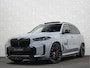 BMW X5 50e M-Sport Pro | M-Performance Stoelen | Achterasbesturing | Carbon | ACC | Panorama | 360 Camera | Soft-Close | Head-Up | M-Gordels | Trekhaak | Harman-Kardon | 22 inch | Individual Leder | Stoelventilatie | Stoelverwarming V+A | Keyless-Entry | Memory | Stuurverwarming | Iconic-Glow | Rij-Assist Pro | Beker Koeling & Verwarming | Zonwering |