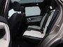 Land Rover Discovery Sport P300e 1.5 R-Dynamic SE | Vast glazen panoramadak | Elektrisch verstel- en verwarmbare voorstoelen | 20'' Velgen Gloss Black