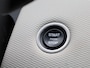 Land Rover Discovery Sport P300e 1.5 R-Dynamic SE | Vast glazen panoramadak | Elektrisch verstel- en verwarmbare voorstoelen | 20'' Velgen Gloss Black