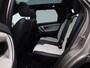 Land Rover Discovery Sport P300e 1.5 R-Dynamic SE | Vast glazen panoramadak | Elektrisch verstel- en verwarmbare voorstoelen | 20'' Velgen Gloss Black