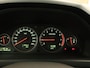 Volvo S80 2.4 - ORIGINEEL NEDERLANDSE AUTO - VASTE TREKHAAK - TREKGEWICHT 1800 KG!!! - 5 CILINDER MOTOR - UNIEKE KILOMETERSTAND - VOLLEDIGE HISTORIE AANWEZIG - AFKOMSTIG VAN 2E EIGENAAR - VERKEERT IN EEN ZEER FRAAIE STAAT -AIRCO - CRUISE CONTROL - 16 INCH LICHT METALEN VELGEN - AUDIO VOLVO - GROOT MULTIMEDIASCHERM - APPLE CARPLAY/ ANDROID AUTO