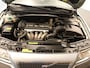 Volvo S80 2.4 - ORIGINEEL NEDERLANDSE AUTO - VASTE TREKHAAK - TREKGEWICHT 1800 KG!!! - 5 CILINDER MOTOR - UNIEKE KILOMETERSTAND - VOLLEDIGE HISTORIE AANWEZIG - AFKOMSTIG VAN 2E EIGENAAR - VERKEERT IN EEN ZEER FRAAIE STAAT -AIRCO - CRUISE CONTROL - 16 INCH LICHT METALEN VELGEN - AUDIO VOLVO - GROOT MULTIMEDIASCHERM - APPLE CARPLAY/ ANDROID AUTO