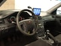Volvo S80 2.4 - ORIGINEEL NEDERLANDSE AUTO - VASTE TREKHAAK - TREKGEWICHT 1800 KG!!! - 5 CILINDER MOTOR - UNIEKE KILOMETERSTAND - VOLLEDIGE HISTORIE AANWEZIG - AFKOMSTIG VAN 2E EIGENAAR - VERKEERT IN EEN ZEER FRAAIE STAAT -AIRCO - CRUISE CONTROL - 16 INCH LICHT METALEN VELGEN - AUDIO VOLVO - GROOT MULTIMEDIASCHERM - APPLE CARPLAY/ ANDROID AUTO