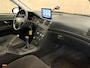 Volvo S80 2.4 - ORIGINEEL NEDERLANDSE AUTO - VASTE TREKHAAK - TREKGEWICHT 1800 KG!!! - 5 CILINDER MOTOR - UNIEKE KILOMETERSTAND - VOLLEDIGE HISTORIE AANWEZIG - AFKOMSTIG VAN 2E EIGENAAR - VERKEERT IN EEN ZEER FRAAIE STAAT -AIRCO - CRUISE CONTROL - 16 INCH LICHT METALEN VELGEN - AUDIO VOLVO - GROOT MULTIMEDIASCHERM - APPLE CARPLAY/ ANDROID AUTO