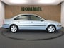 Volvo S80 2.4 - ORIGINEEL NEDERLANDSE AUTO - VASTE TREKHAAK - TREKGEWICHT 1800 KG!!! - 5 CILINDER MOTOR - UNIEKE KILOMETERSTAND - VOLLEDIGE HISTORIE AANWEZIG - AFKOMSTIG VAN 2E EIGENAAR - VERKEERT IN EEN ZEER FRAAIE STAAT -AIRCO - CRUISE CONTROL - 16 INCH LICHT METALEN VELGEN - AUDIO VOLVO - GROOT MULTIMEDIASCHERM - APPLE CARPLAY/ ANDROID AUTO