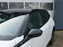 Peugeot e-2008 EV GT 50 kWh | WLTP 318KM | 3-Fase | Stoelverwarming | Parkeer Camera Achter | Navigatie | Cruise Control | Parkeersensoren Voor & Achter | Start/Stopknop |