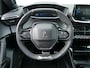 Peugeot e-2008 EV GT 50 kWh | WLTP 318KM | 3-Fase | Stoelverwarming | Parkeer Camera Achter | Navigatie | Cruise Control | Parkeersensoren Voor & Achter | Start/Stopknop |