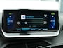 Peugeot e-2008 EV Allure Pack 50 kWh | WLTP 318KM | 3-Fase | Stoelverwarming | Parkeer Camera Achter | Navigatie | Cruise Control | Parkeersensoren Achter | Start/Stopknop |