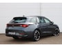 CUPRA Leon Sportstourer 1.4 eHybrid 204pk DSG6 | Stoel- en Stuurverwarming | Trekhaak | Adaptive