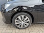 Peugeot 208 1.2 Turbo 100 PK Active Pack | 6-Bak | Navigatie via Telefoon | 1e Eigenaarsauto met slechts 19.800 KM | Airconditioning | Cruise Control | Privacy Glass | LED Verlichting | Parkeersensoren | Elektrisch Pakket | Multimediascherm | Multifunctioneel Stuurwiel |