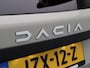 Dacia Duster 1.6 Hybrid 140 Journey | Lichtmetalen velgen | Achteruitrijcamera | Dode Hoek Detectie |
