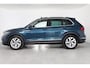 Volkswagen Tiguan 1.5 TSI Elegance | Trekhaak | Navigatie | Panorama dak | Camera | Climate control | Stoelverwaring | Adaptieve Cruise | Stuur verwarming |