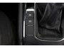 Volkswagen Tiguan 1.5 TSI Elegance | Trekhaak | Navigatie | Panorama dak | Camera | Climate control | Stoelverwaring | Adaptieve Cruise | Stuur verwarming |