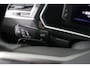 Volkswagen Tiguan 1.5 TSI Elegance | Trekhaak | Navigatie | Panorama dak | Camera | Climate control | Stoelverwaring | Adaptieve Cruise | Stuur verwarming |