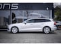 Volvo V60 2.0 B3 Momentum Business|Trekh|LED|Adaptive Cruise|Digital Dash|Apple Carplay|