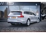 Volvo V60 2.0 B3 Momentum Business|Trekh|LED|Adaptive Cruise|Digital Dash|Apple Carplay|