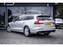 Volvo V60 2.0 B3 Momentum Business|Trekh|LED|Adaptive Cruise|Digital Dash|Apple Carplay|
